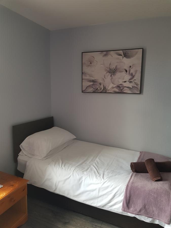 The Friar Tucks Hotel Gloucester Eksteriør billede