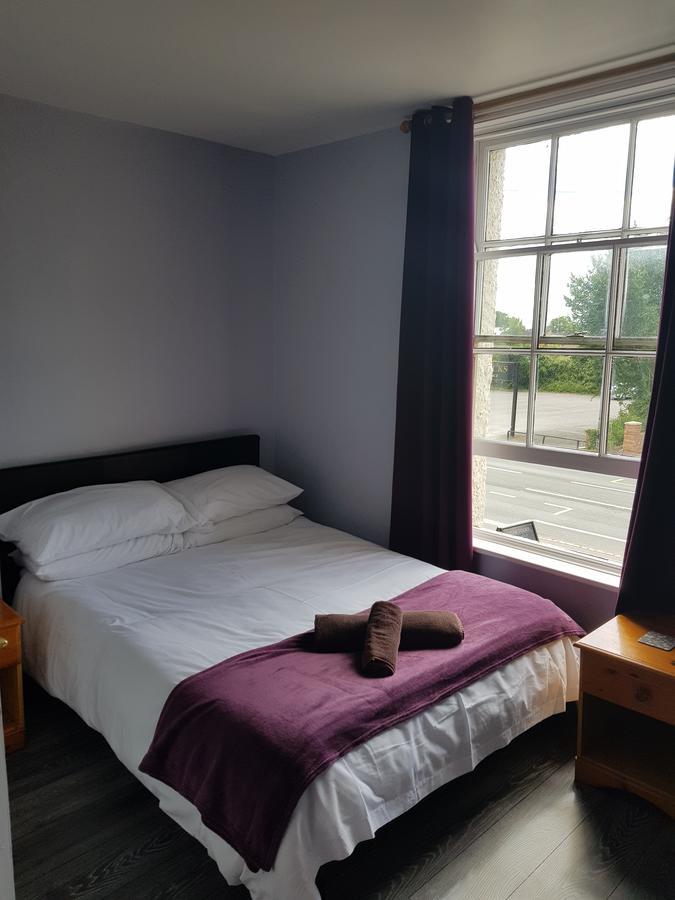The Friar Tucks Hotel Gloucester Eksteriør billede